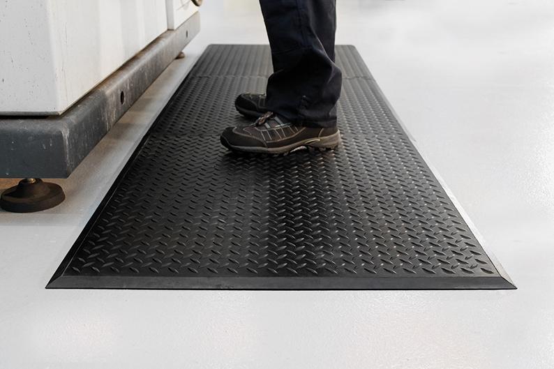 Anti-Ermüdungsmatte Comfort-Lok B70xL80 cm schwarz