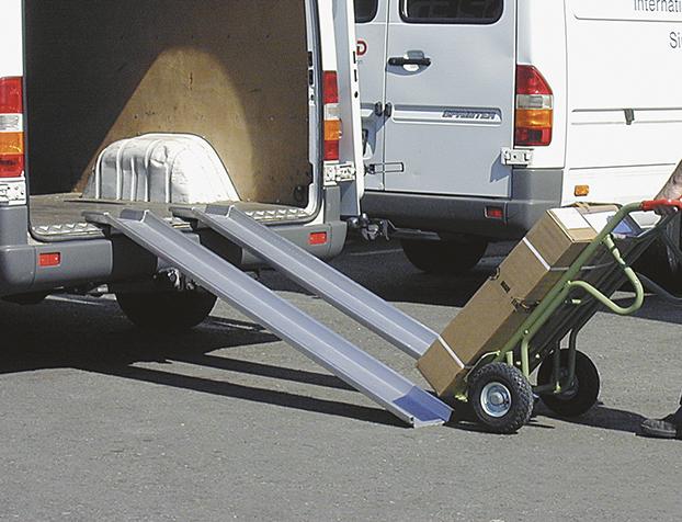 Verladeschiene Aluminium L1000xFB155 mm mit Rand Tragkraft 700 kg/Paar