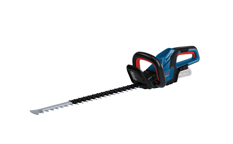 Akku-Heckenschere GHE 18V-60 von Bosch zum Trimmen von Sträuchern. Produktbild dynamisch