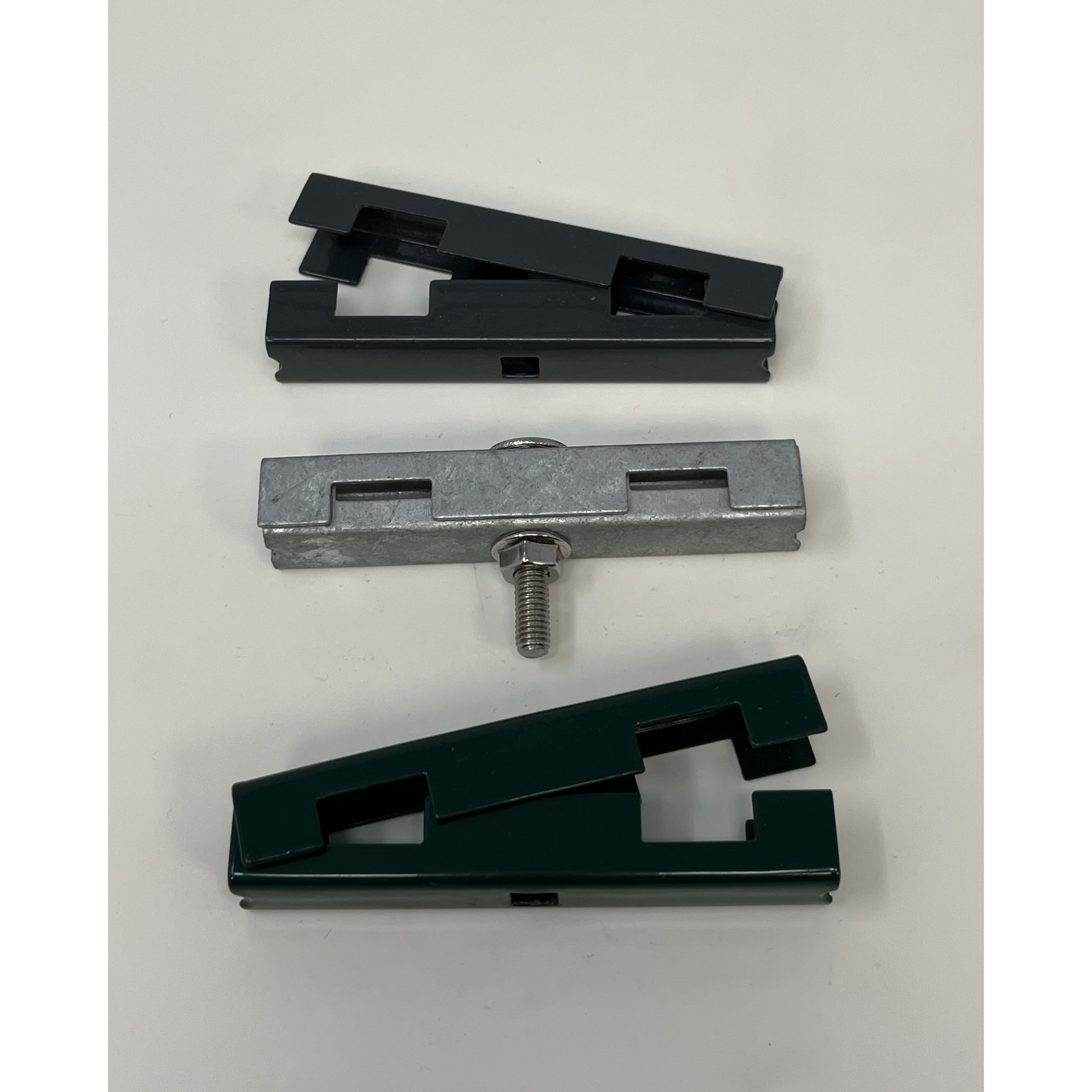 Doppelstabmattenverbinder grün (1 Paar=2 U-Teile + Schraube)