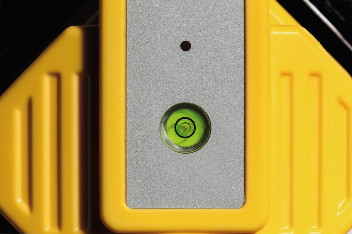 DET01