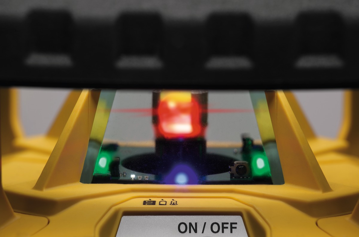 DET01
