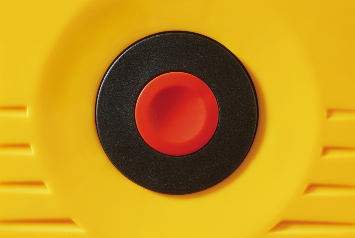 DET03