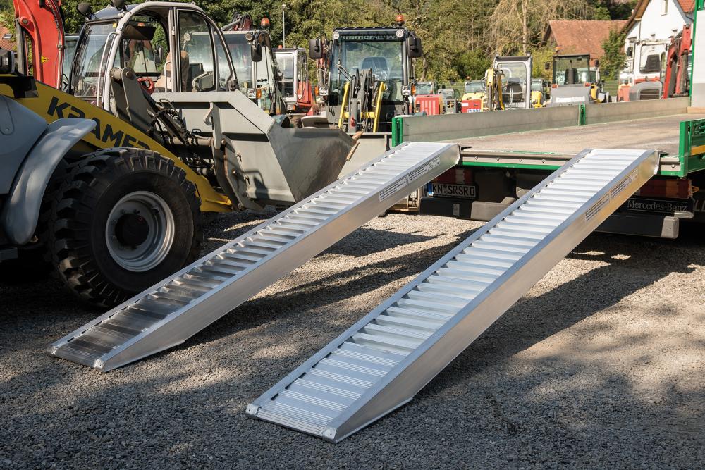Verladeschiene Aluminium L3840xB400 mm ohne Rand