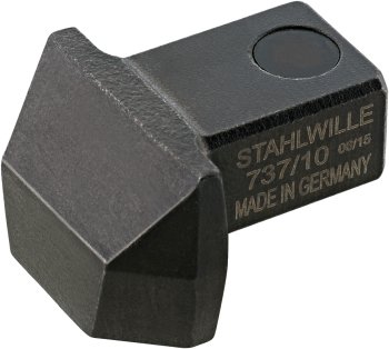 2570